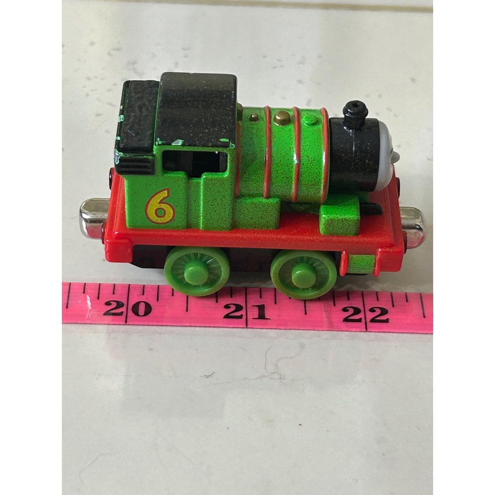 Thomas & Friends Take-n-Play Percy Hard At Work Die-Cast Engine T9140 Green No 6